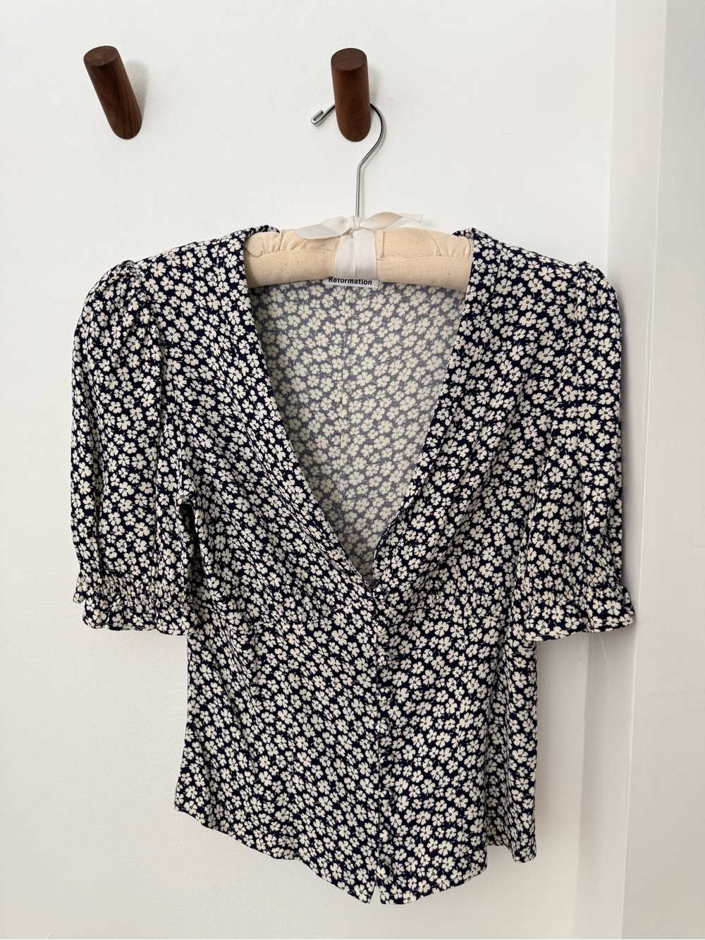 Reformation Black Daisy Print V-Neck Puff Sleeve Blouse